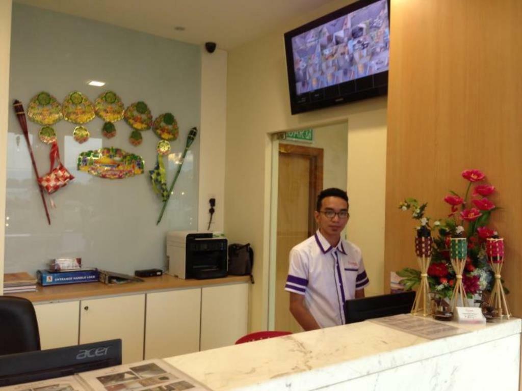 Caspari Hotel Tampin Bagian luar foto